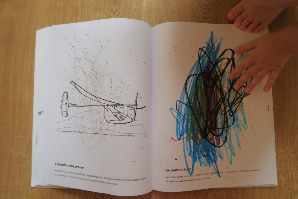 coloring book about airplanes