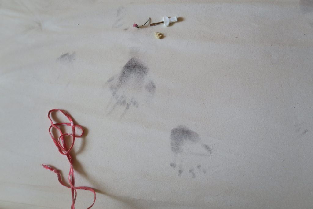 bed sheets handprints