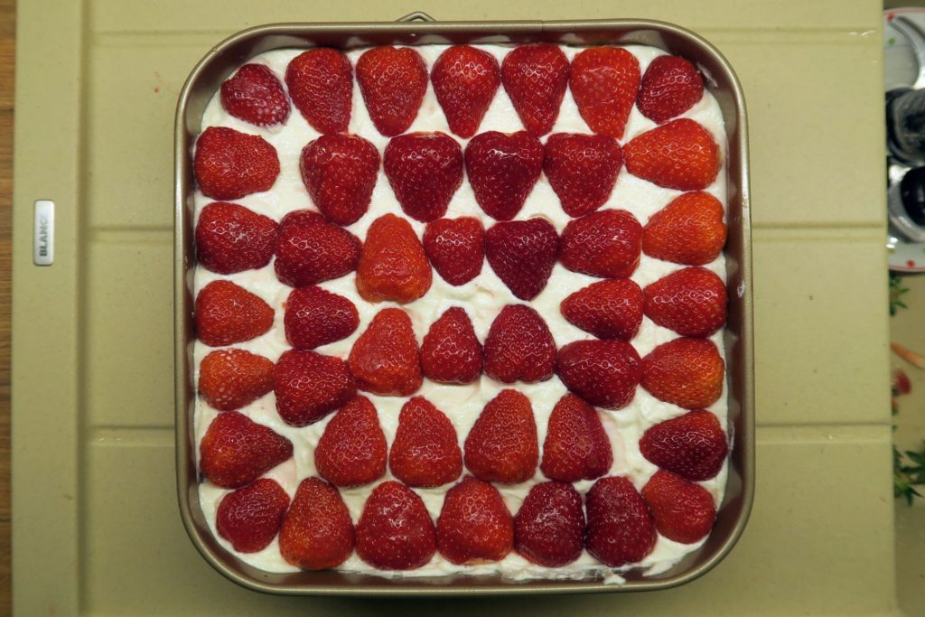 strawbery cake